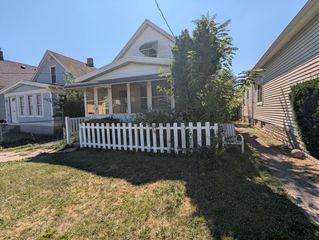 3317 Maple Street, Toledo, OH 43608