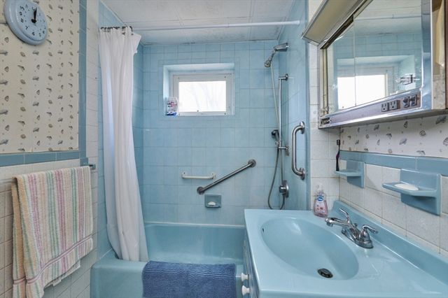 54 Antwerp St, Boston, MA 02135