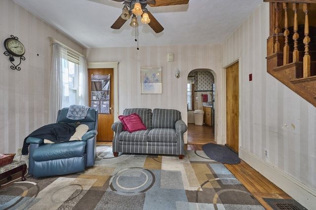 54 Antwerp St, Boston, MA 02135