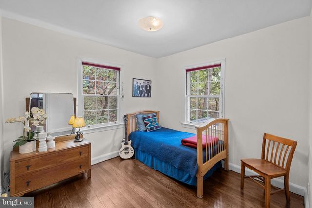 6715 QUEENS CHAPEL RD, University Park, MD 20782