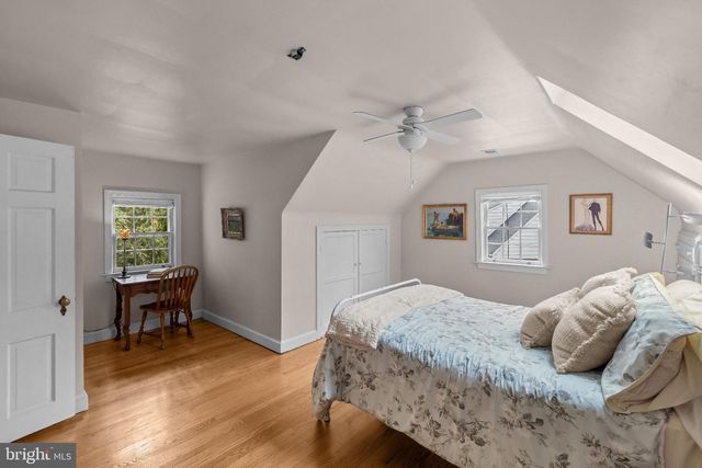 6715 QUEENS CHAPEL RD, University Park, MD 20782