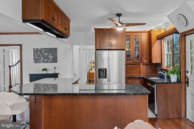 6715 QUEENS CHAPEL RD, University Park, MD 20782
