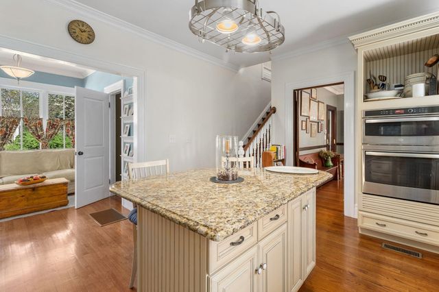 853 N Ocoee Street, Cleveland, TN 37311