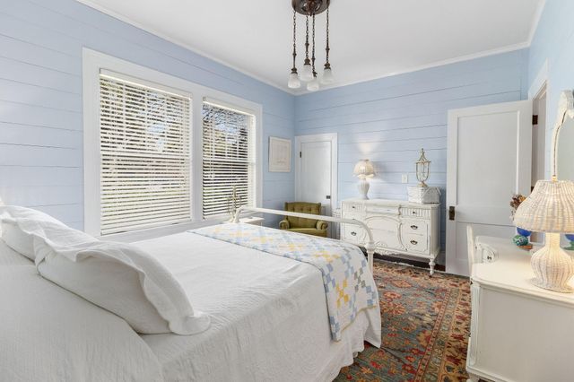 853 N Ocoee Street, Cleveland, TN 37311