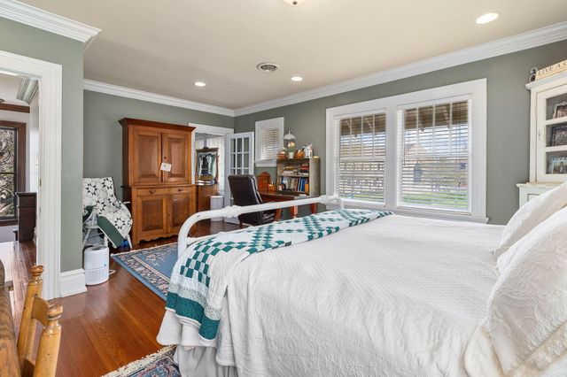 853 N Ocoee Street, Cleveland, TN 37311