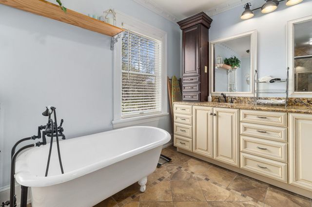 853 N Ocoee Street, Cleveland, TN 37311