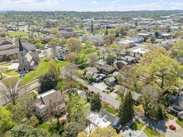 853 N Ocoee Street, Cleveland, TN 37311