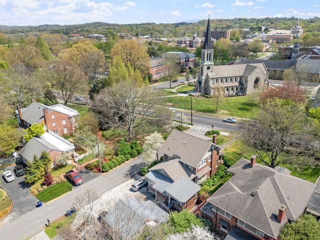 853 N Ocoee Street, Cleveland, TN 37311