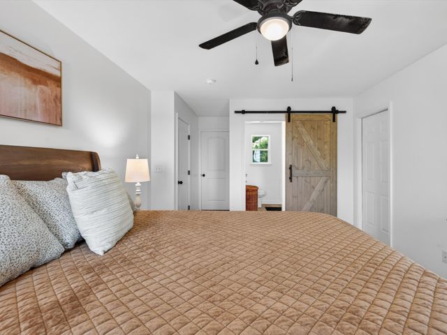 1074 Talon Dr, Columbia, TN 38401