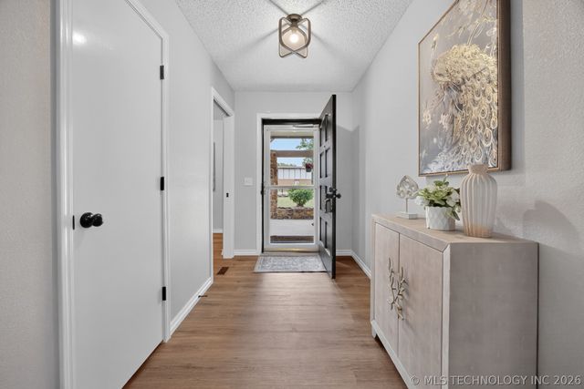 8452 E Blackwell Avenue, Claremore, OK 74019