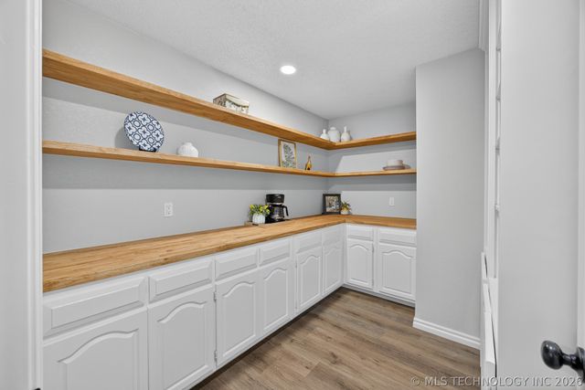 8452 E Blackwell Avenue, Claremore, OK 74019