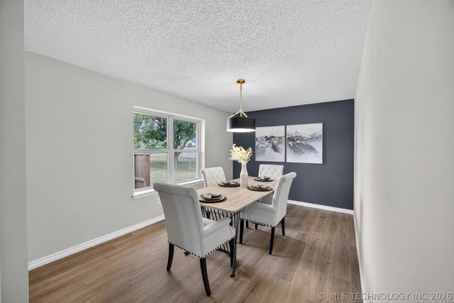 8452 E Blackwell Avenue, Claremore, OK 74019