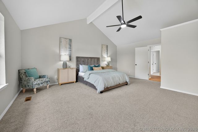 8452 E Blackwell Avenue, Claremore, OK 74019