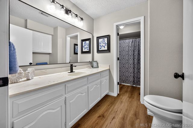 8452 E Blackwell Avenue, Claremore, OK 74019