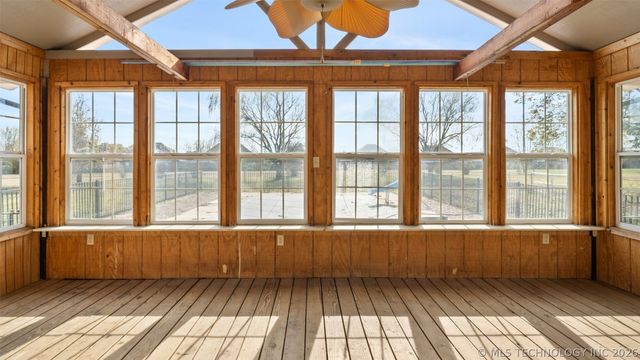 8452 E Blackwell Avenue, Claremore, OK 74019