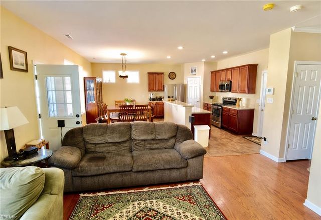 40 Kilverstone WAY, Hampton, VA 23669