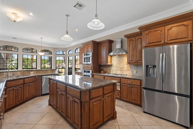 18802 E Cool Breeze Lane, Montgomery, TX 77356