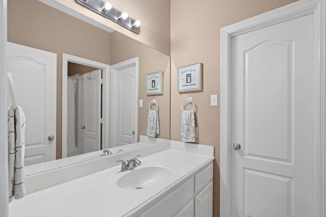 18802 E Cool Breeze Lane, Montgomery, TX 77356
