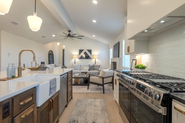 12601 Louisville Avenue, Lubbock, TX 79423