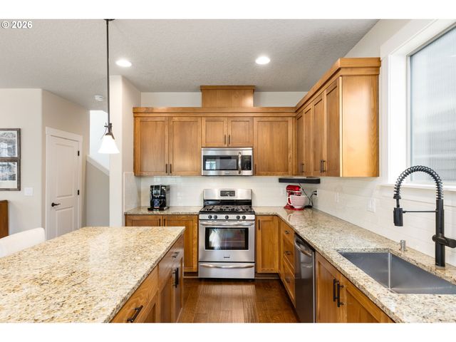 17349 Sw JEAN LOUISE Rd, Sherwood, OR 97140