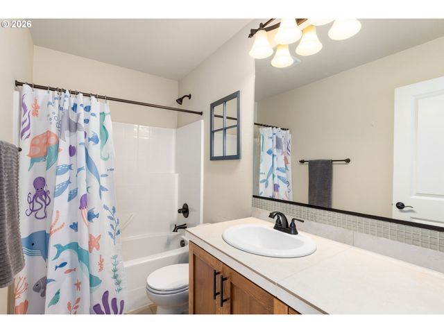 17349 Sw JEAN LOUISE Rd, Sherwood, OR 97140