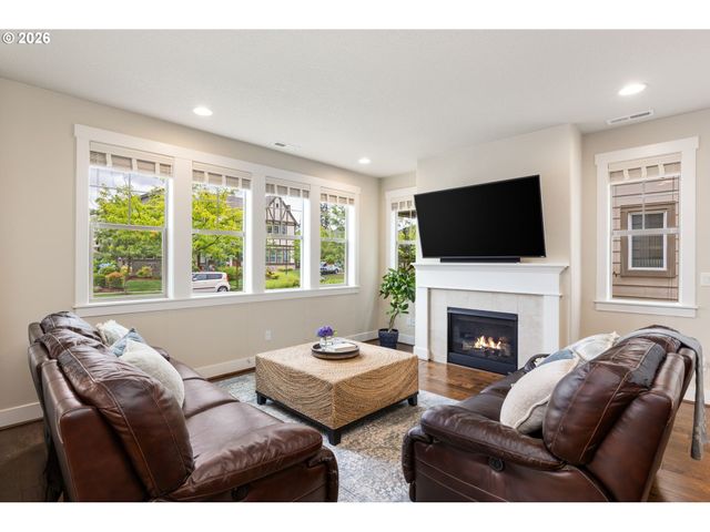 17349 Sw JEAN LOUISE Rd, Sherwood, OR 97140