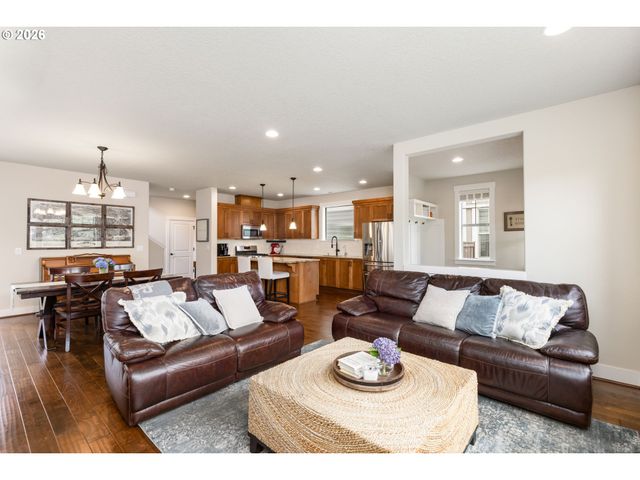 17349 Sw JEAN LOUISE Rd, Sherwood, OR 97140