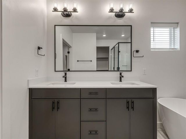 4112 NW 180th Street, Edmond, OK 73012