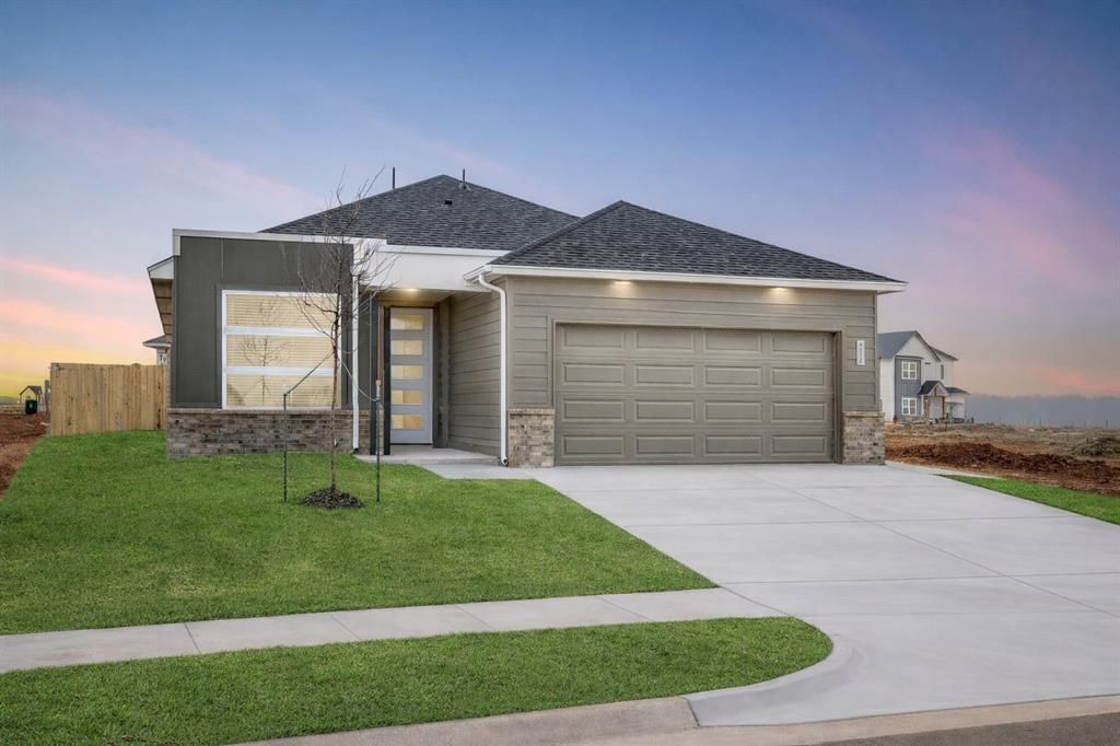 4112 NW 180th Street, Edmond, OK 73012