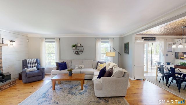 218 Summit Street, Southington, CT 06479