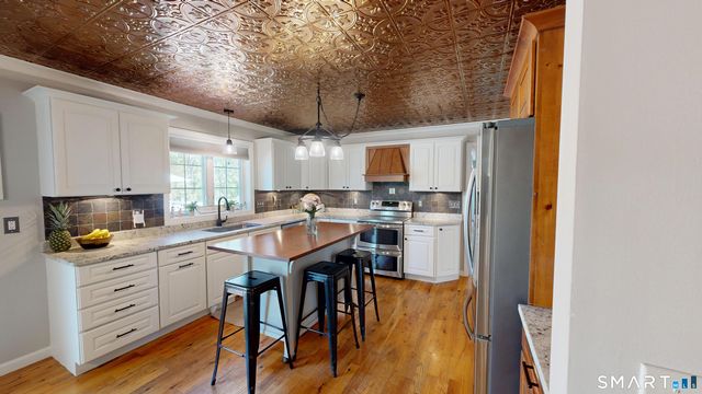 218 Summit Street, Southington, CT 06479