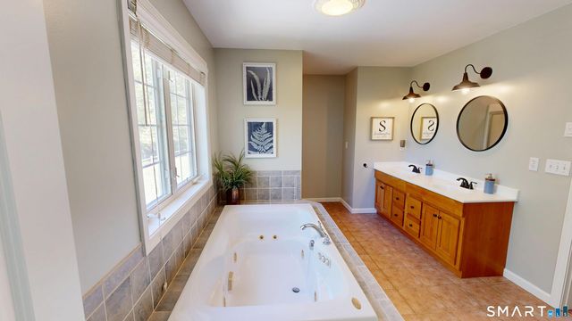 218 Summit Street, Southington, CT 06479