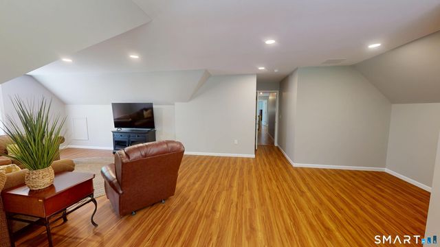 218 Summit Street, Southington, CT 06479