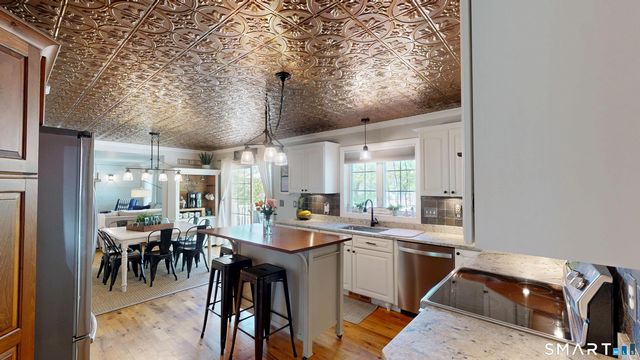 218 Summit Street, Southington, CT 06479