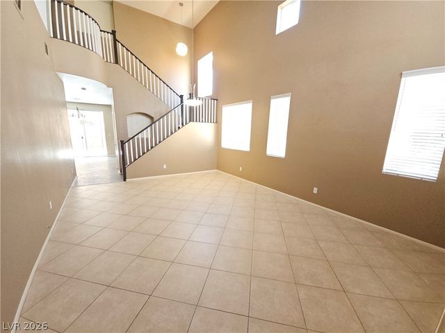 10915 Vista Marbella Avenue, Las Vegas, NV 89144