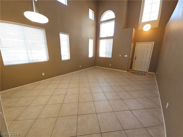 10915 Vista Marbella Avenue, Las Vegas, NV 89144