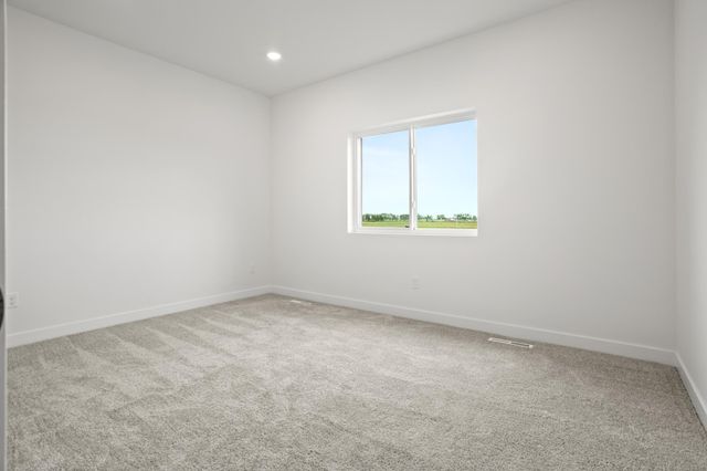 2623 38 Avenue S, Moorhead, MN 56560