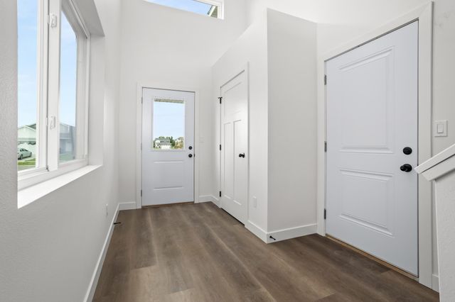 2623 38 Avenue S, Moorhead, MN 56560