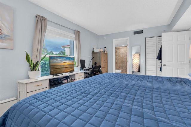 6210 SUN BOULEVARD 101, St Petersburg, FL 33715