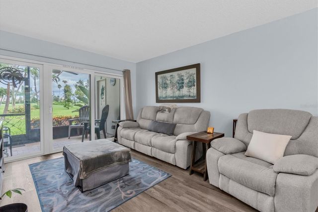 6210 SUN BOULEVARD 101, St Petersburg, FL 33715