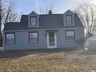 405 N Wood Street, Washington, IL 61571