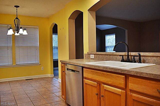 7816 Benton Lane, Hudson, OH 44236