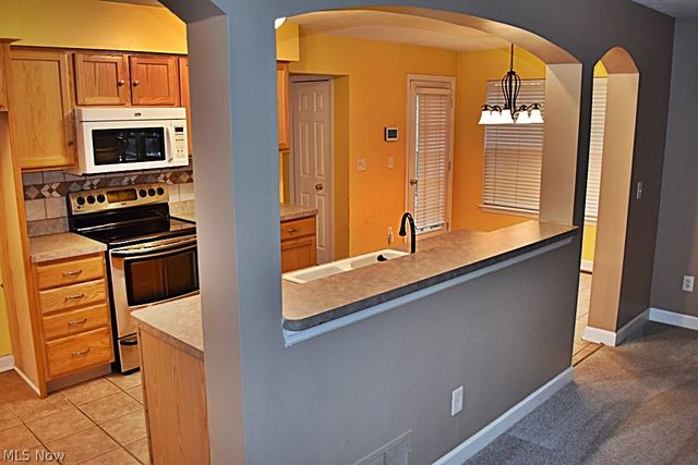 7816 Benton Lane, Hudson, OH 44236