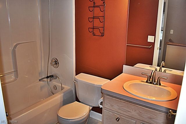 7816 Benton Lane, Hudson, OH 44236