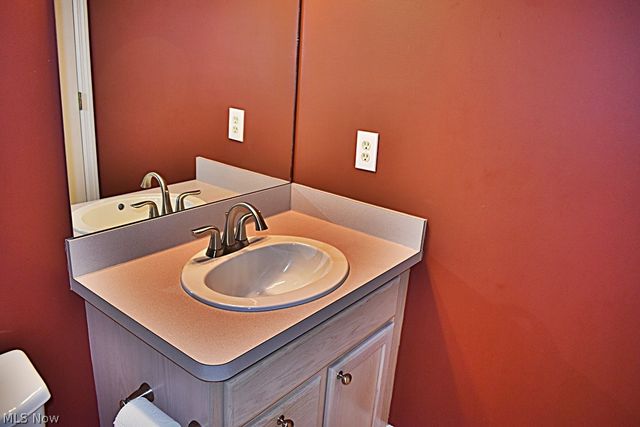 7816 Benton Lane, Hudson, OH 44236