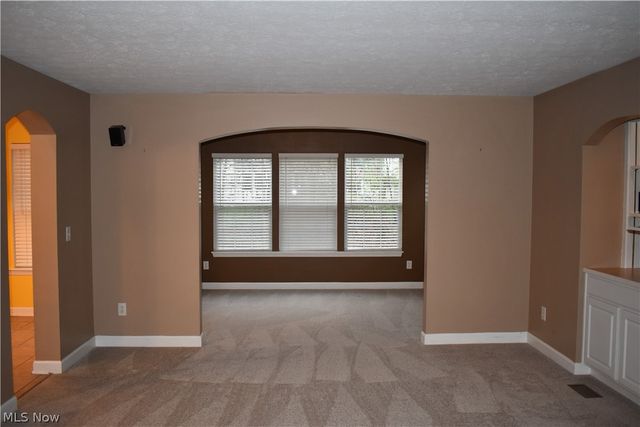 7816 Benton Lane, Hudson, OH 44236