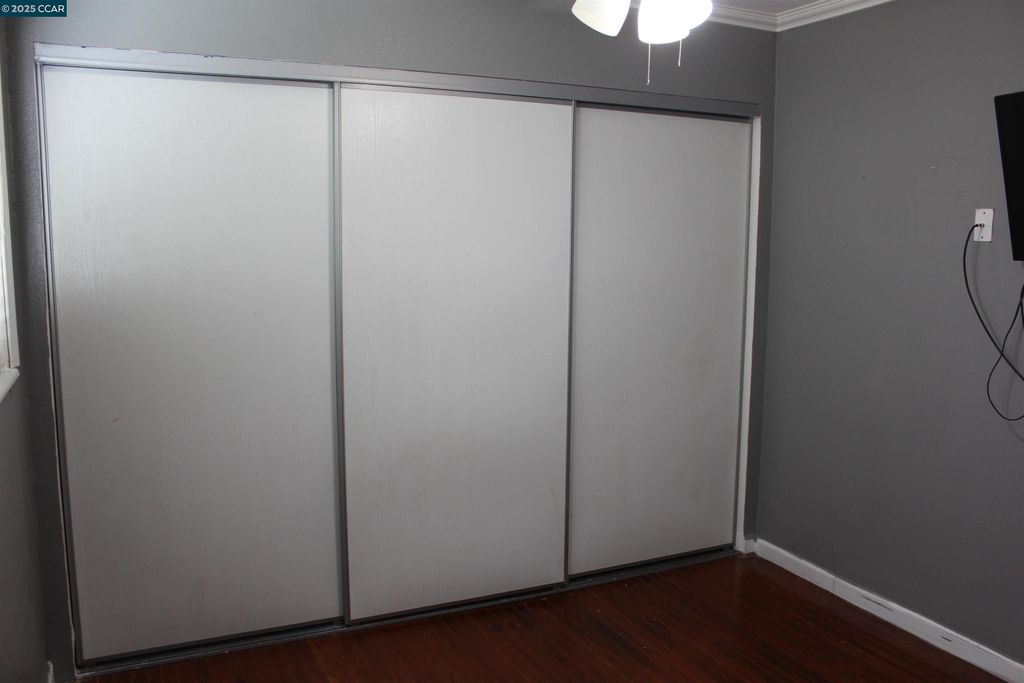 property-img