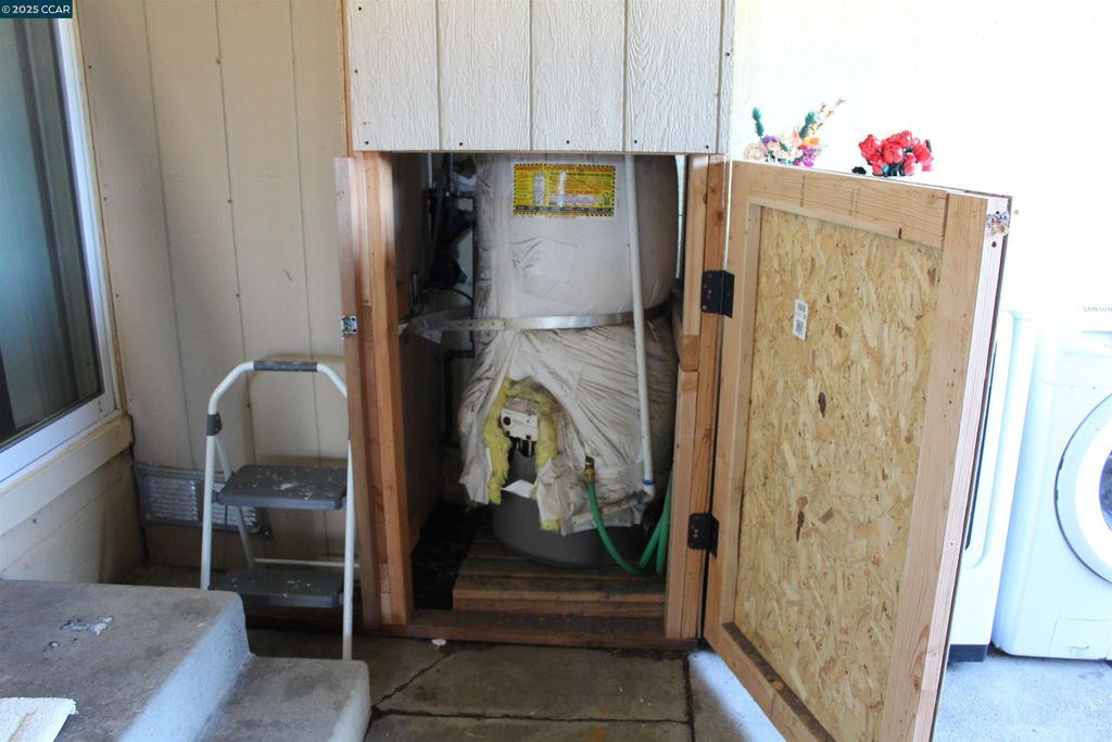 property-img