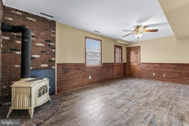 2386 MONROE AVE, Vineland, NJ 08361