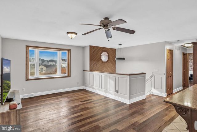 2386 MONROE AVE, Vineland, NJ 08361